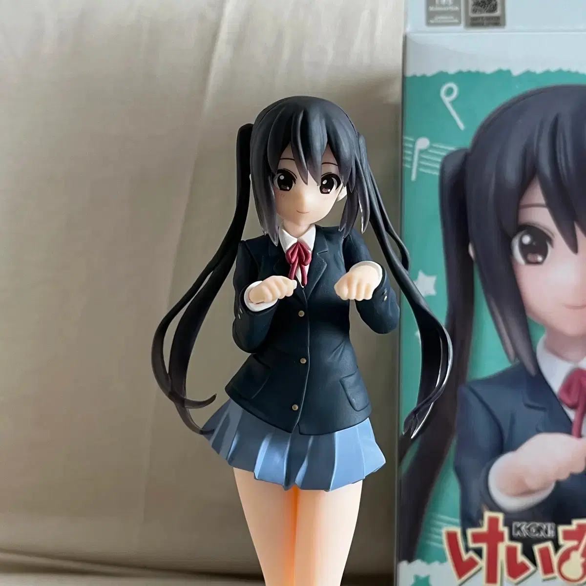 thumbnail-4